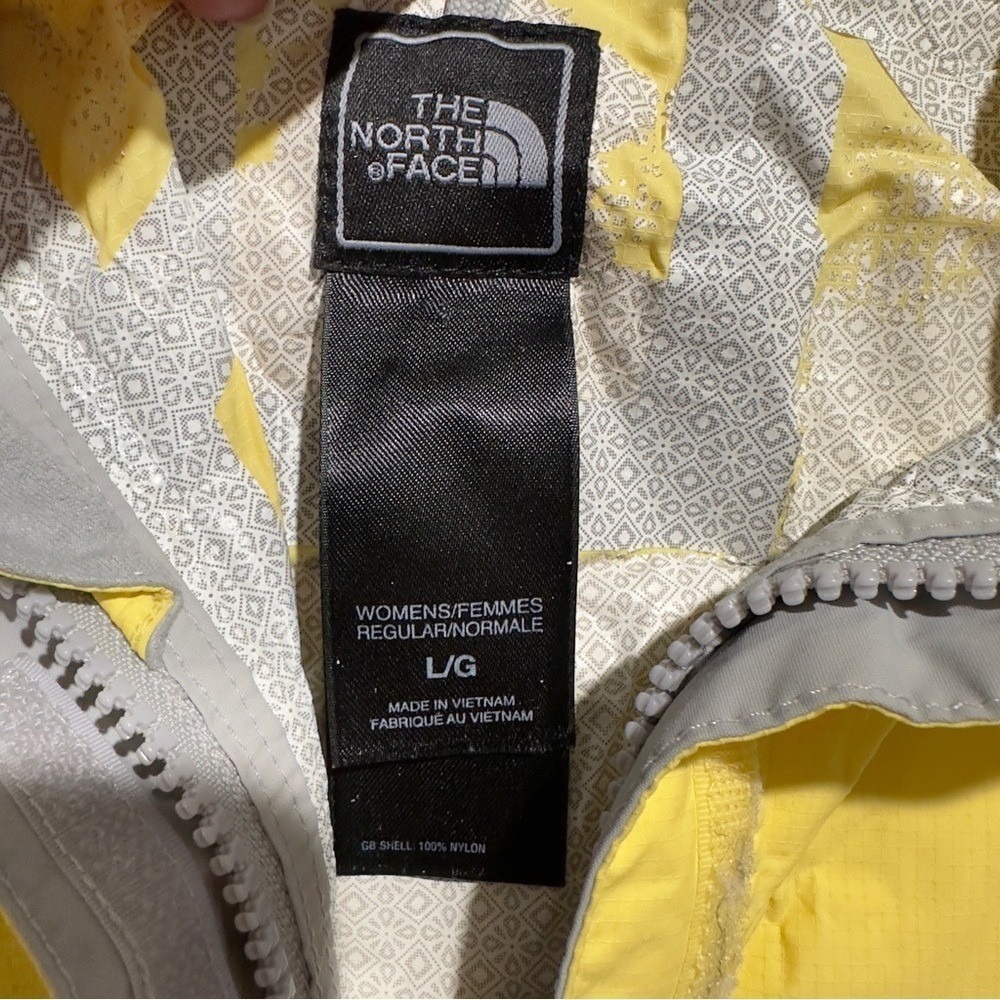 The North Face Women's Yellow Windbreaker Jacket | Size L - Picture 4 of 7